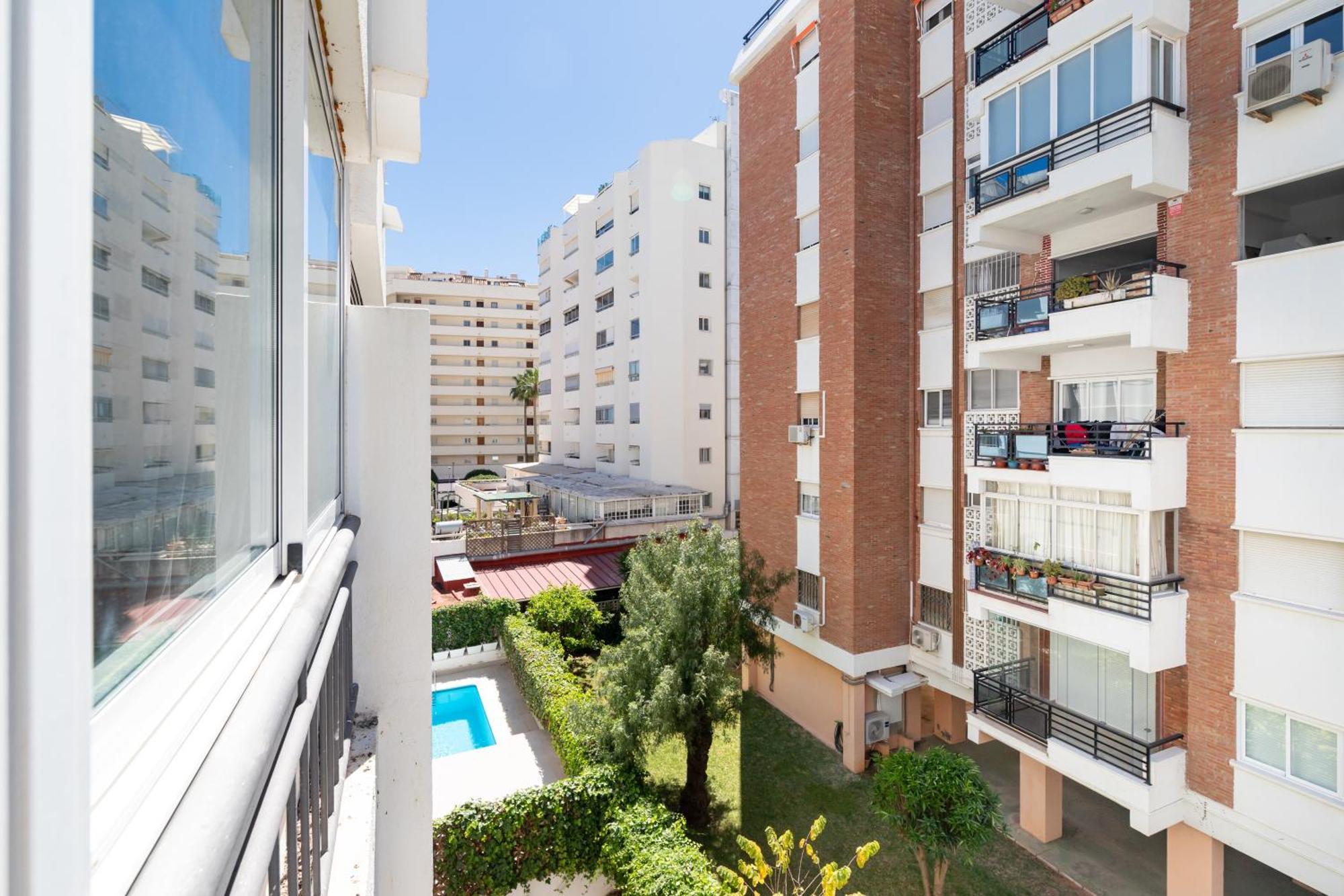 Centro Con Piscina Miramar 2d