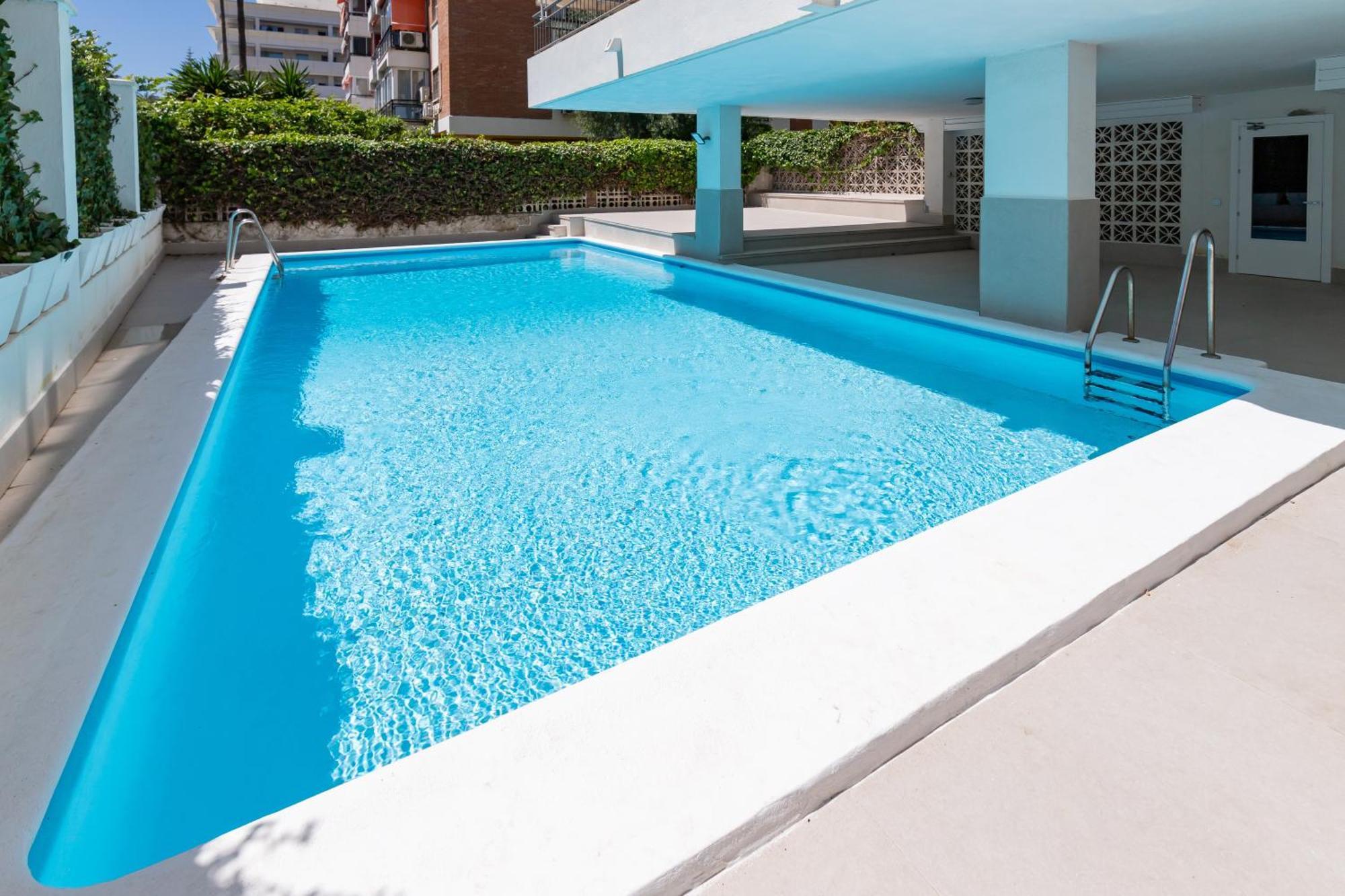 Centro Con Piscina Miramar 2d Apartment *